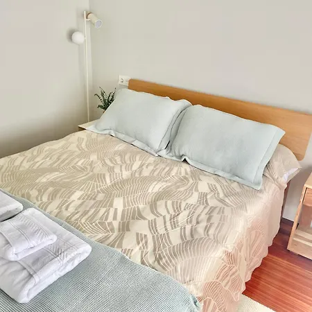 El Encanto De El Rosal Parking Incluido Apartamento Oviedo